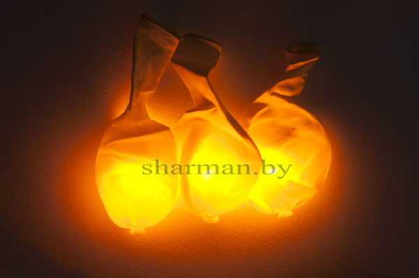 с кнопкой желтые